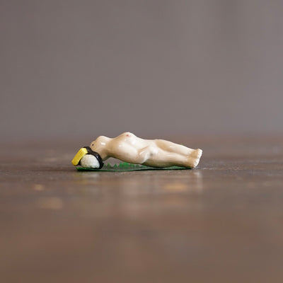 TAMAGO Sushi Lady Chopstick Rest #MA148B