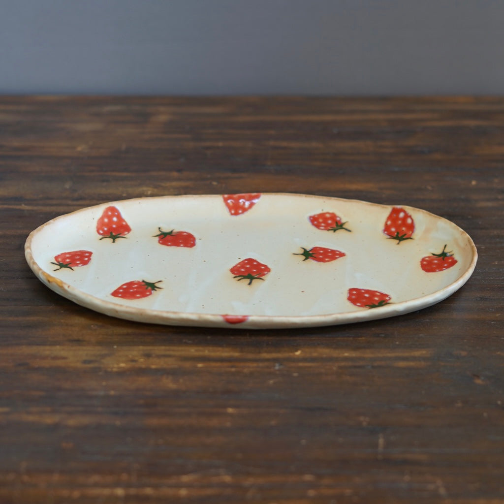 Oval Strawberry Plate #KB1A