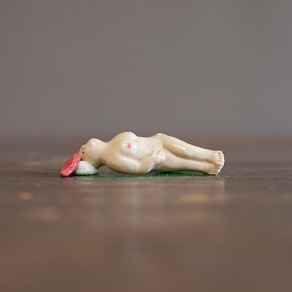MAGURO Sushi Lady Chopstick Rest #MA148E