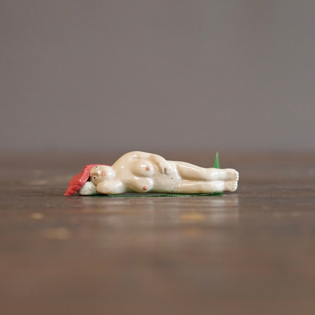 MAGURO Sushi Lady Chopstick Rest #MA148F