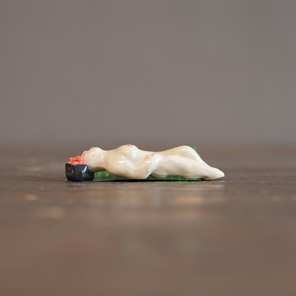 IKURA Sushi Lady Chopstick Rest #MA148K