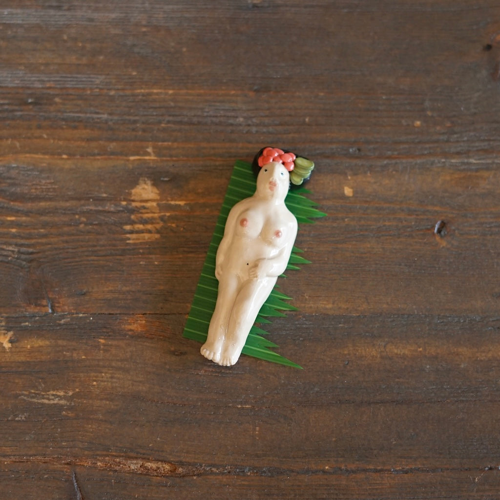 IKURA Sushi Lady Chopstick Rest #MA148L