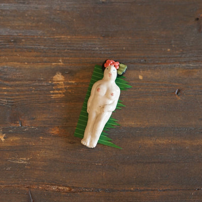 IKURA Sushi Lady Chopstick Rest #MA148L