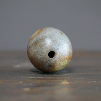 Round Bud Vase #KY212A