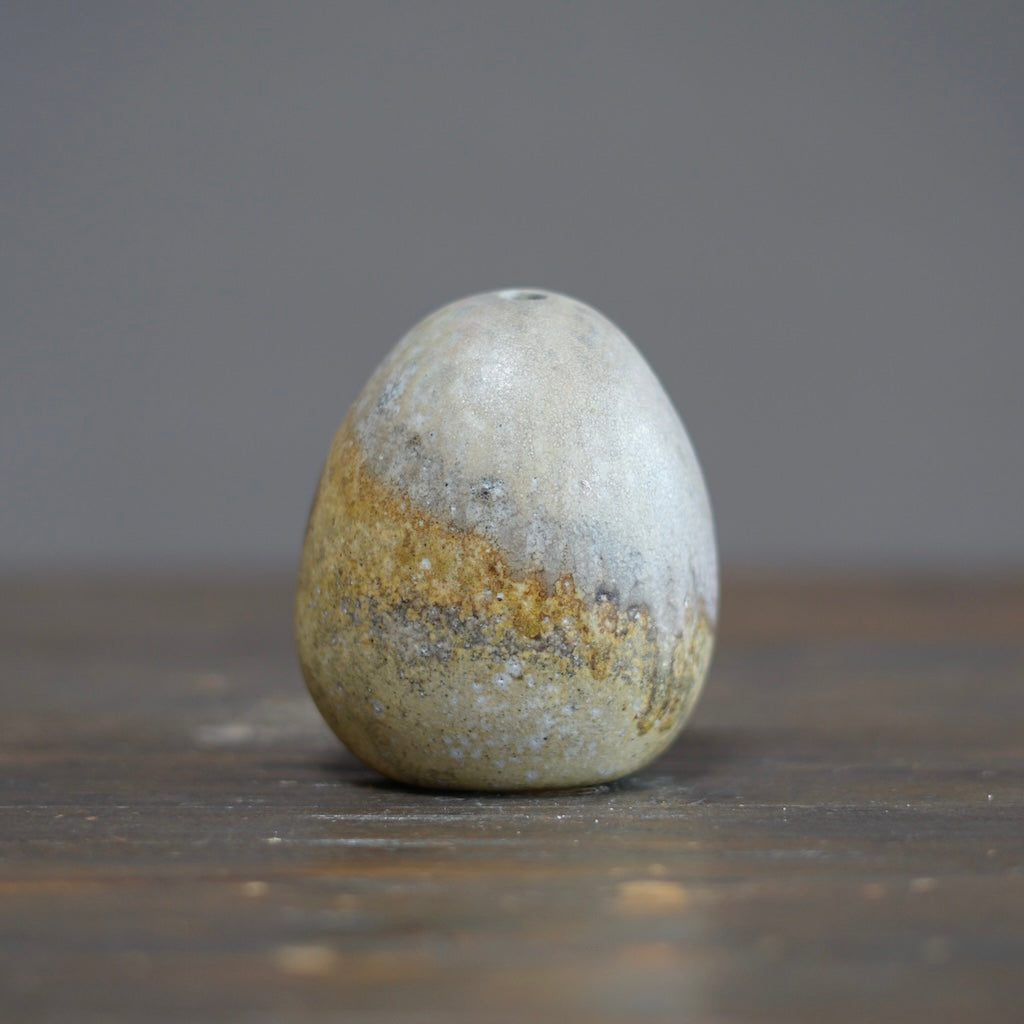 Round Bud Vase #KY212C