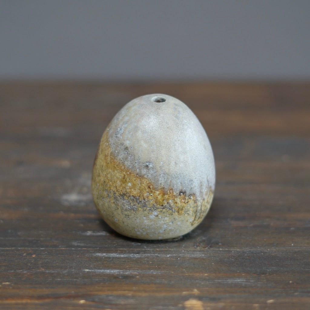 Round Bud Vase #KY212C