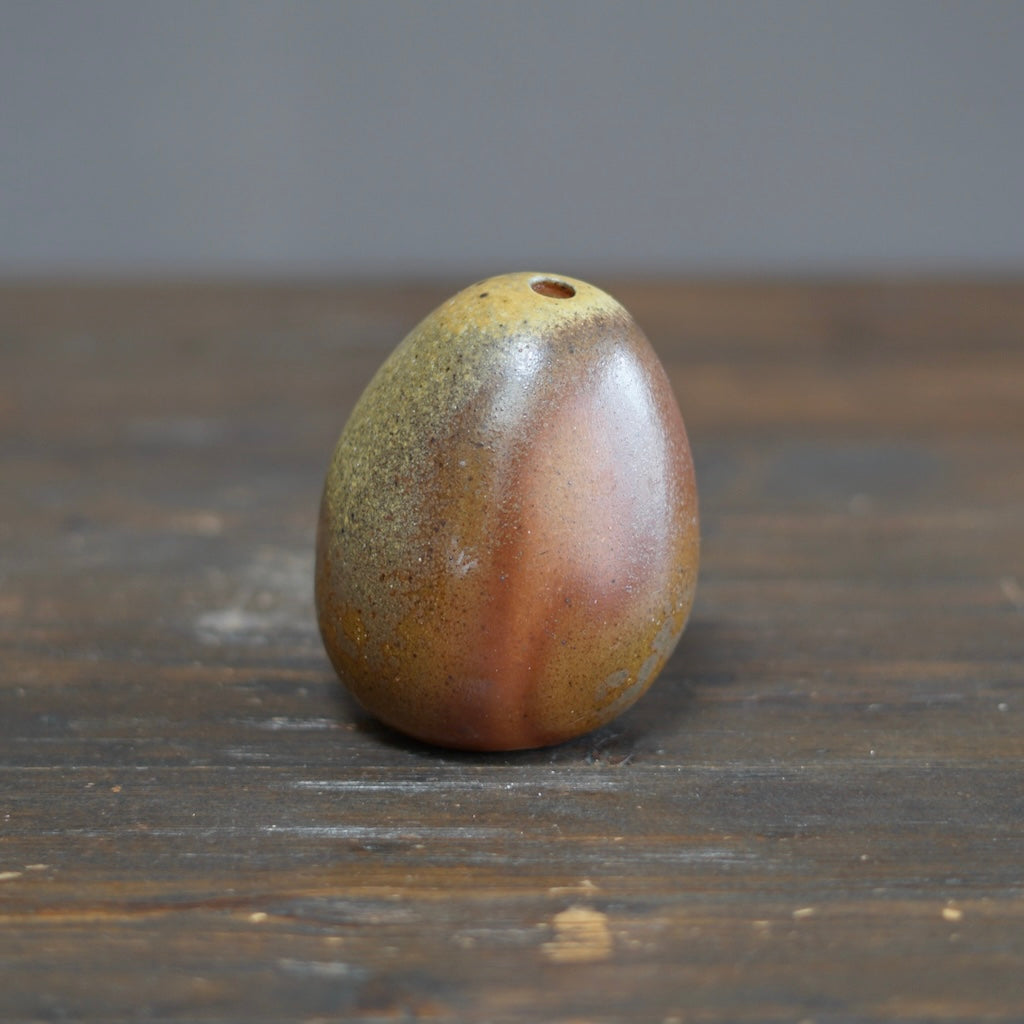 Round Bud Vase #KY212D