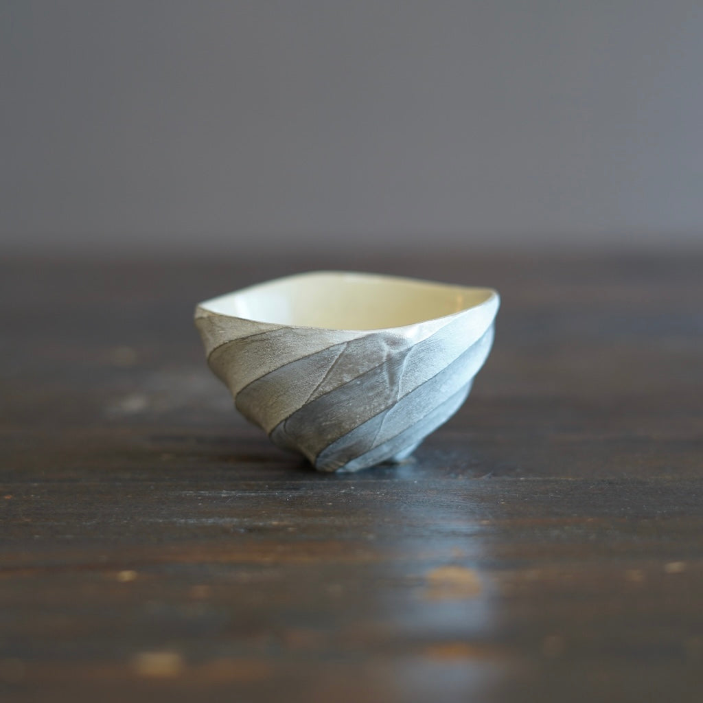 Twisted Silver GUINOMI Sake Cup #OMT130D