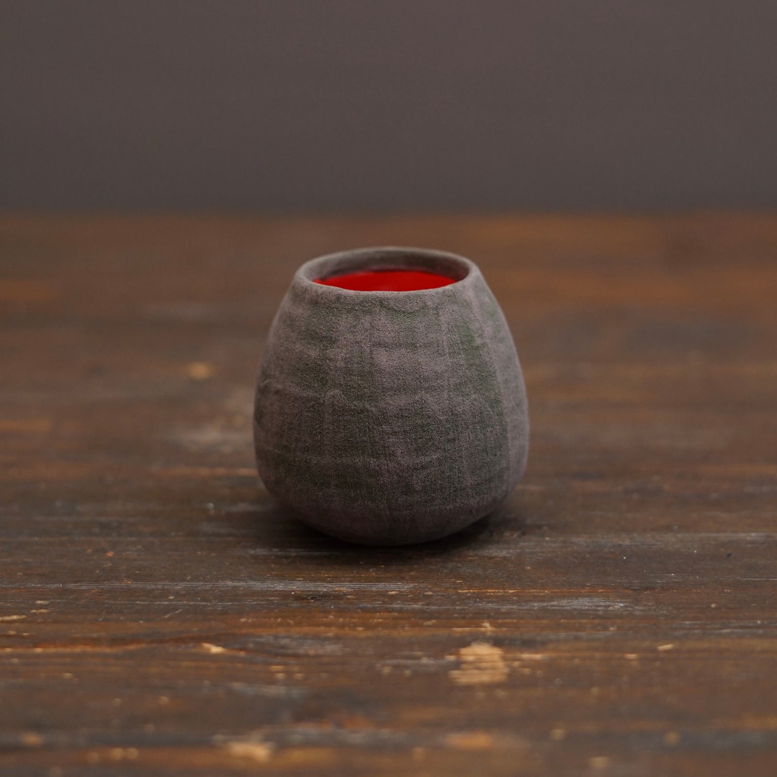 Grass / Red Mini Dino Vase #JT446E