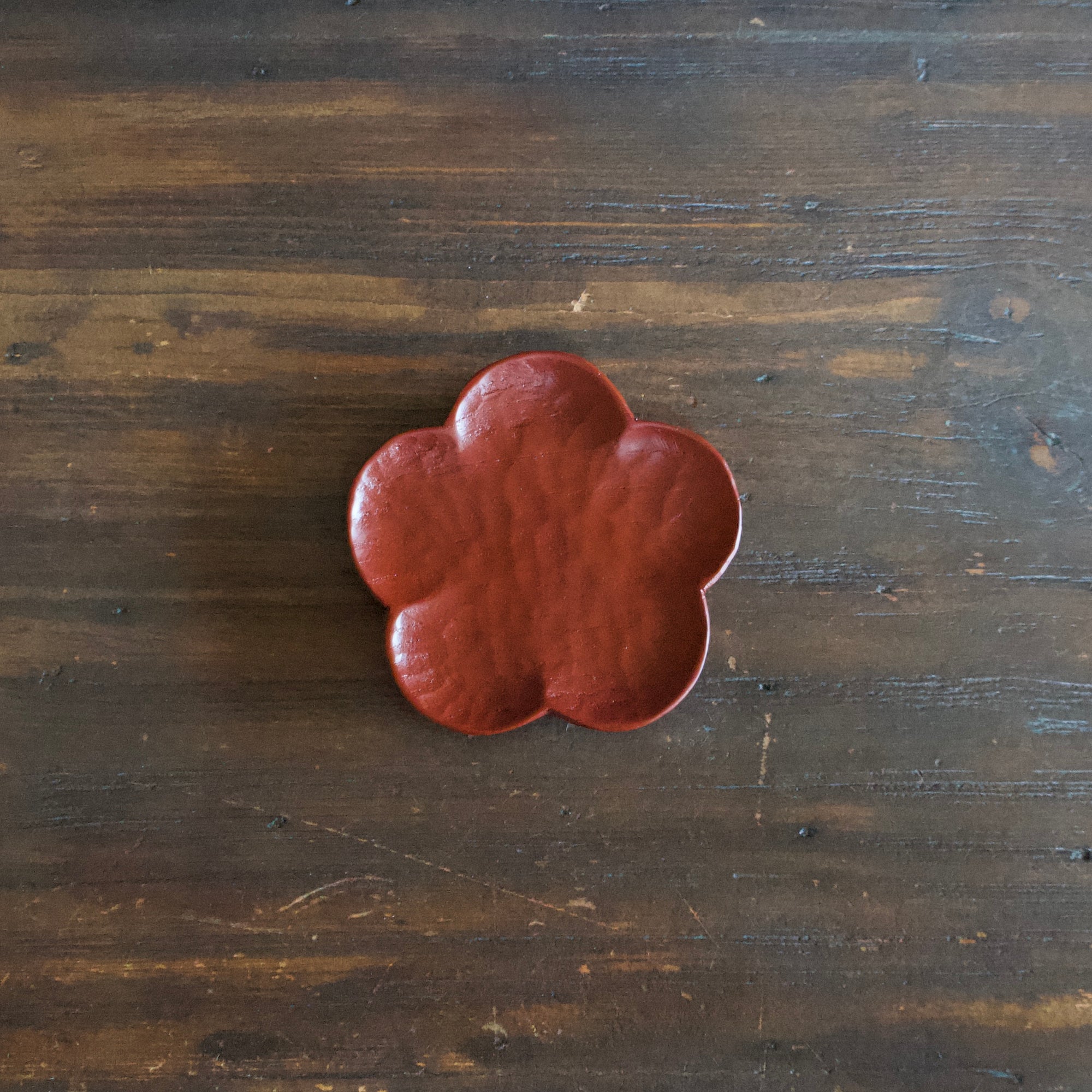 Small Red Hand Carved Flower Plate #YT8A
