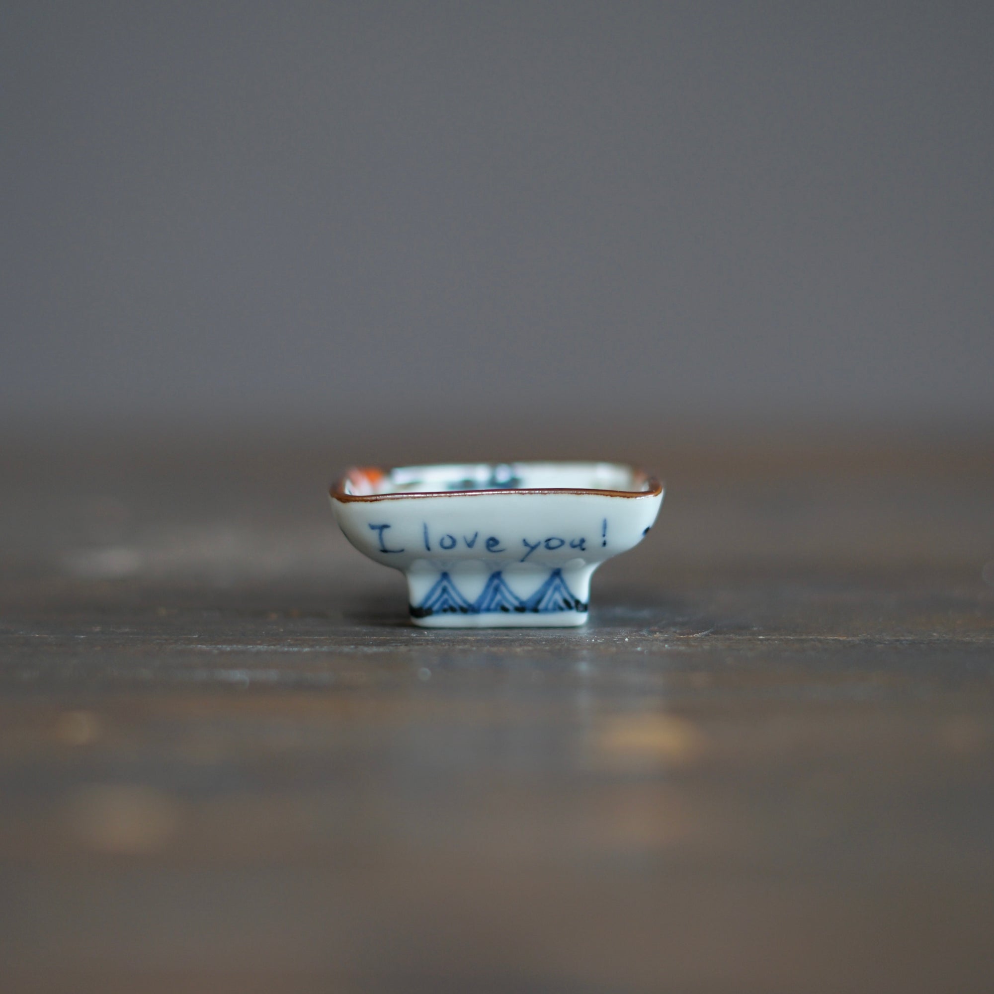 Chestnut Cat Tiny Plate #Ki14P