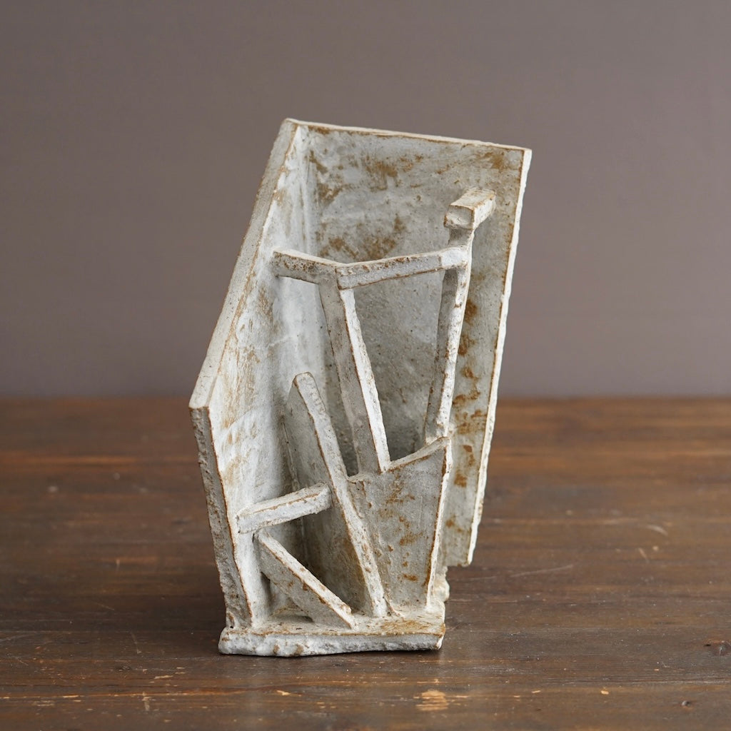 Remnants VA Ceramic Sculpture / Flower Vase #HT9