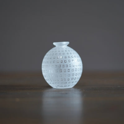 Frosted Globe Bud Vase #YY1