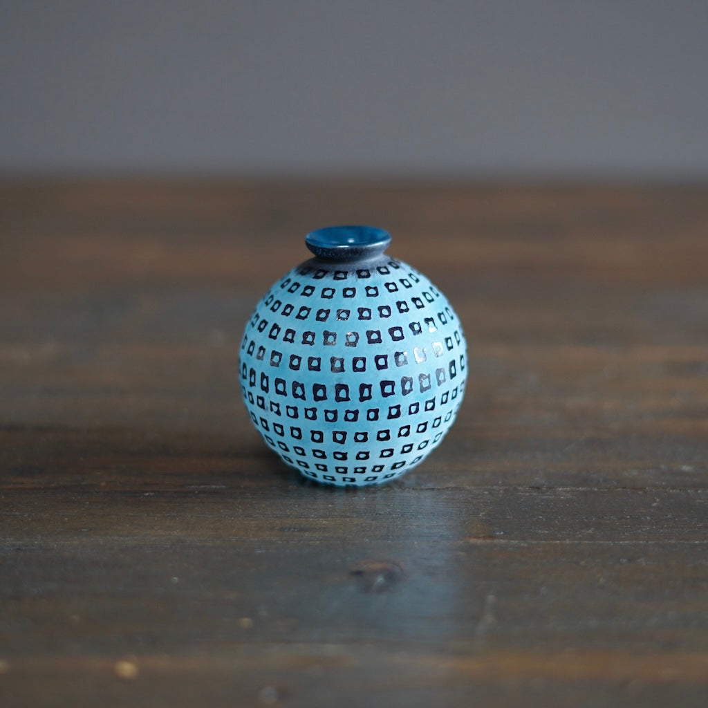Frosted Blue Globe Bud Vase #YY3
