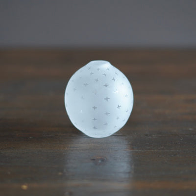 Frosted Globe Bud Vase #YY17