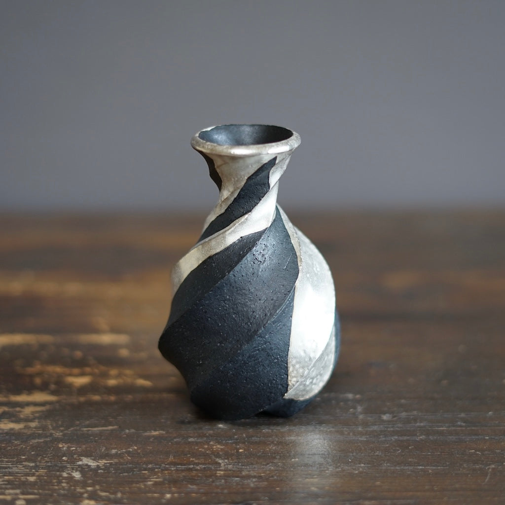 Twistred Silver Bottle #OMT72