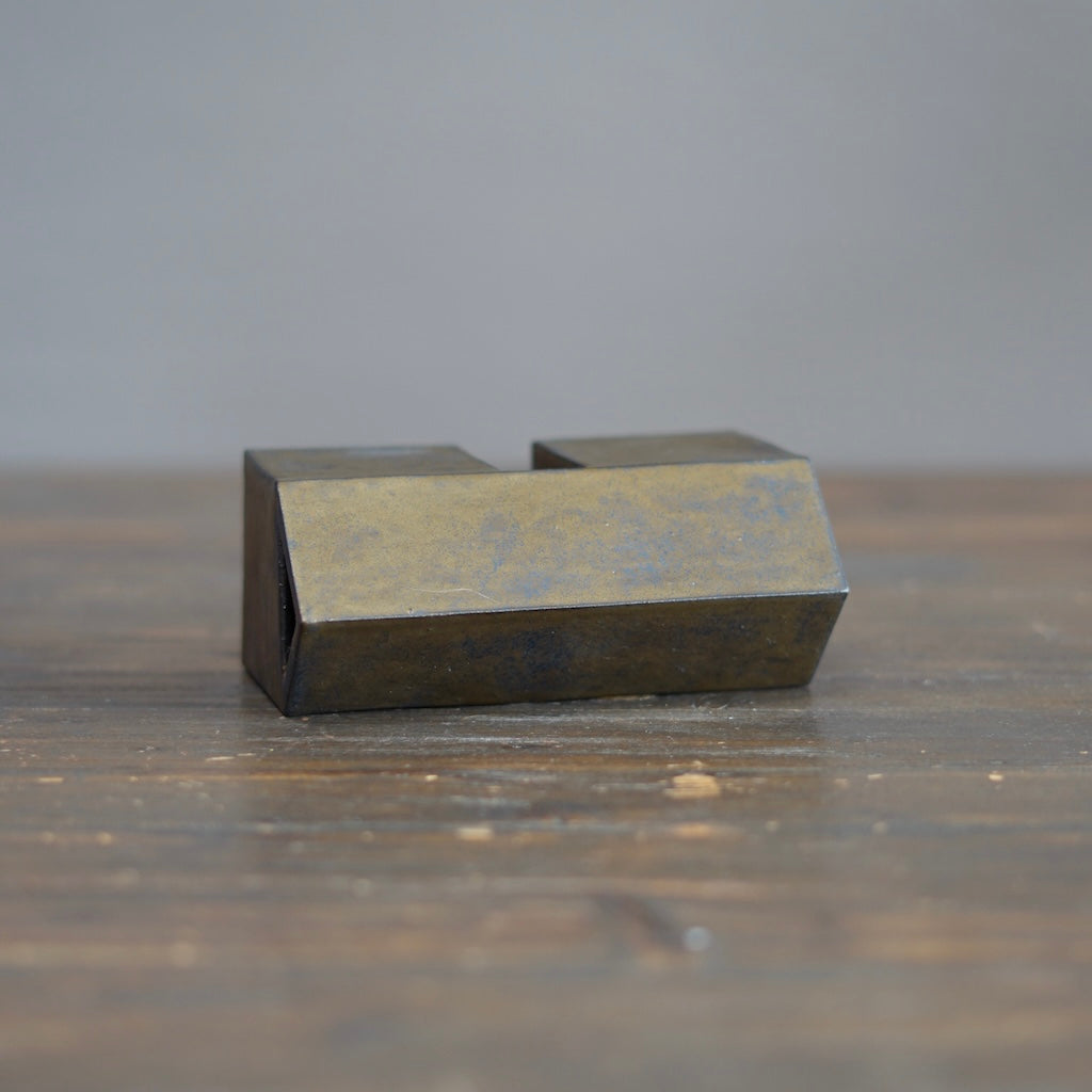 Sculptural Flower Vase #KT139