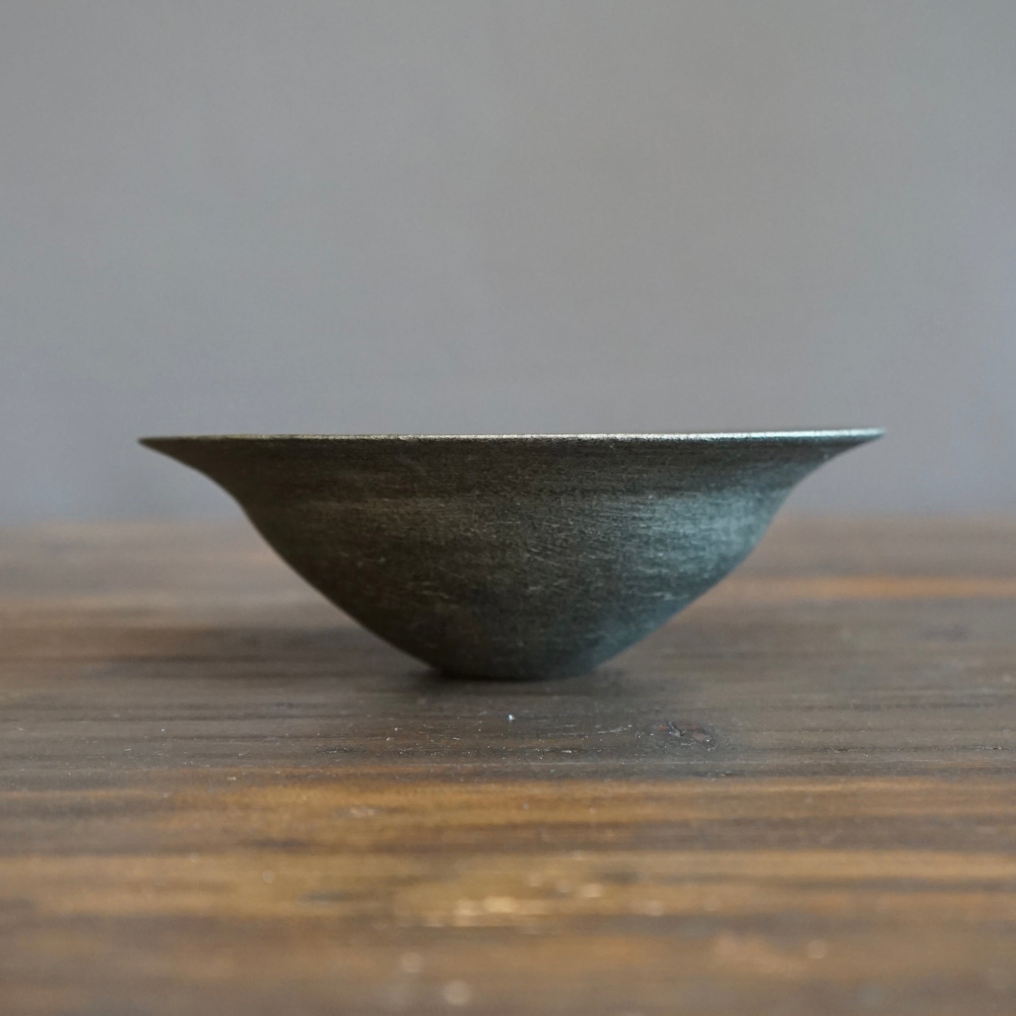 Pewter Coated Rimmed Dessert Bowl #K03L