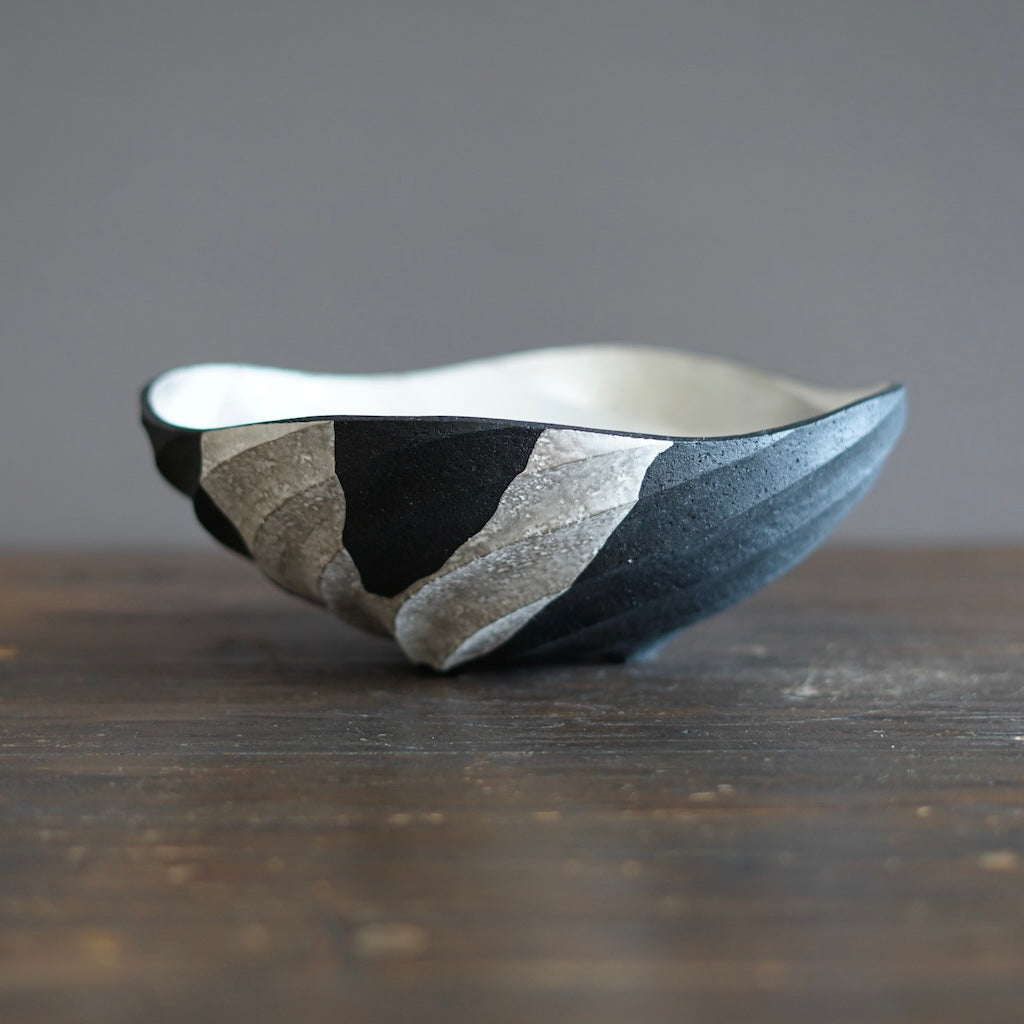 Twisted Silver Serving Bowl #OMT124A