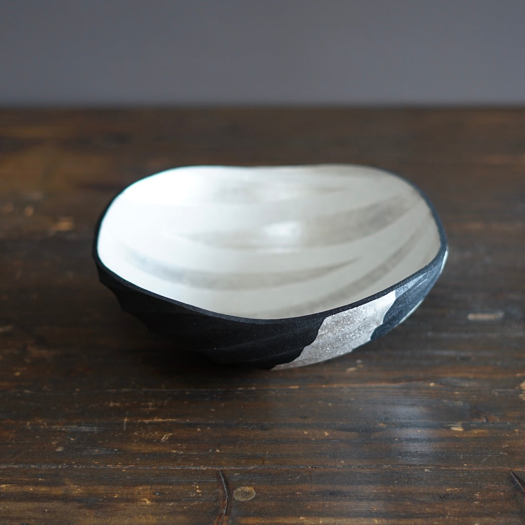 Twisted Silver Serving Bowl #OMT124A