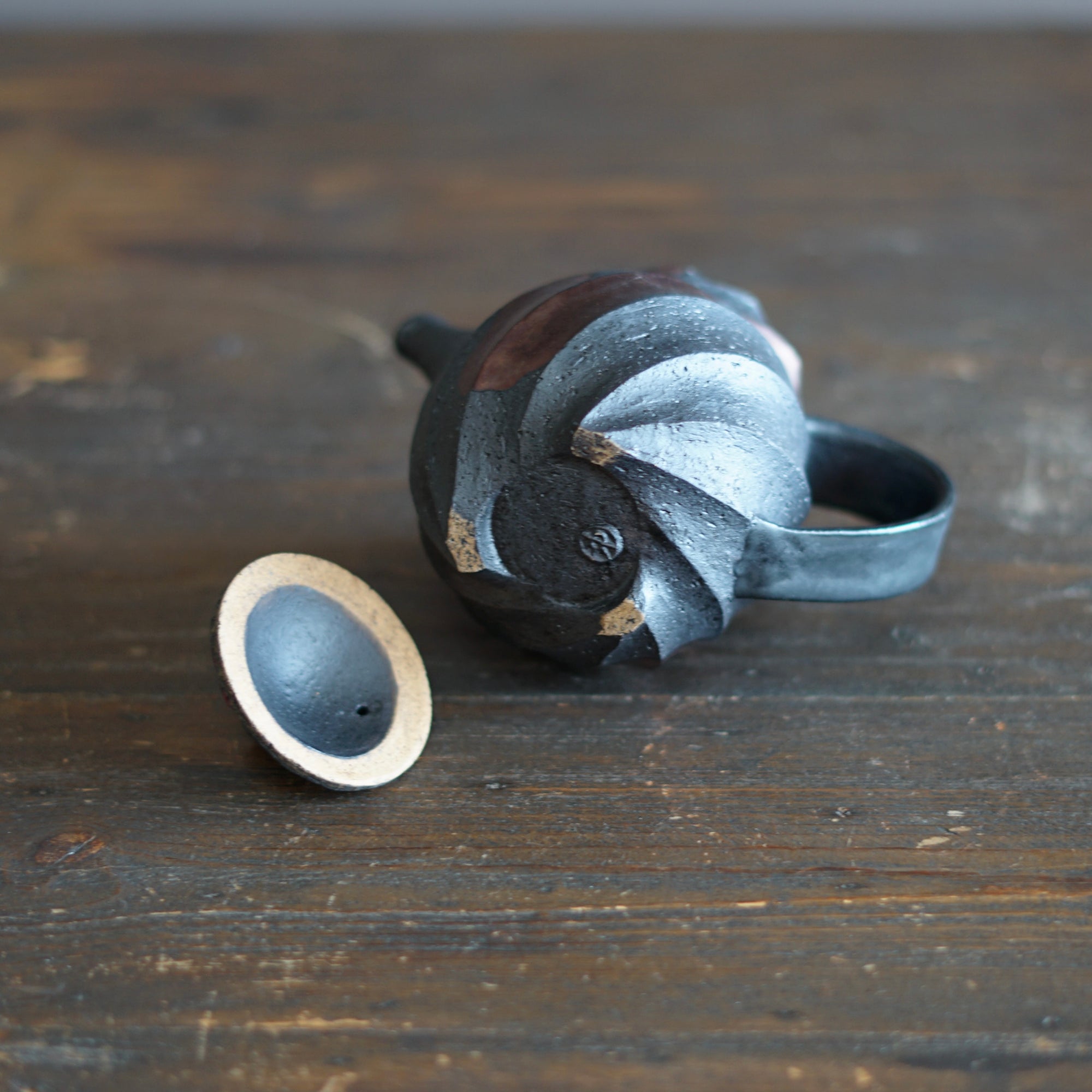 Twisted Luster Tea Pot #OMT120