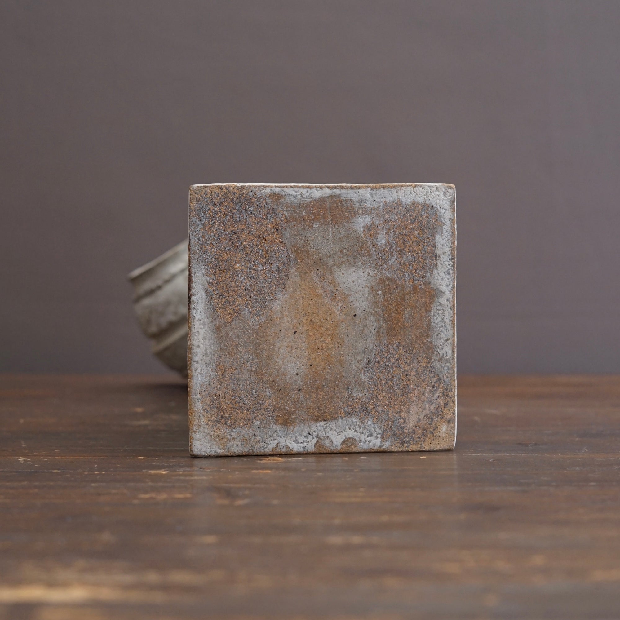 Supernova IU Sculptuer / Flower Vase #HT13