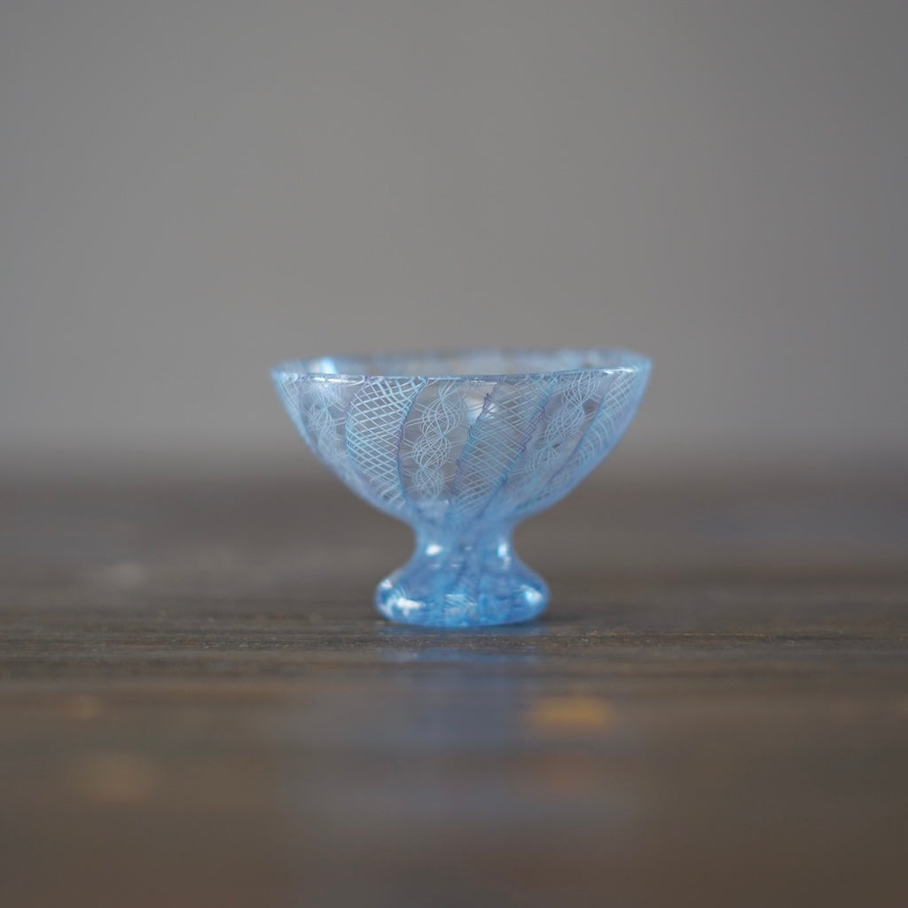 Blue Lace Glass GUINOMI Sake Cup #U9A