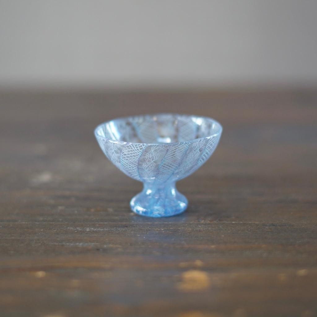Blue Lace Glass GUINOMI Sake Cup #U9A