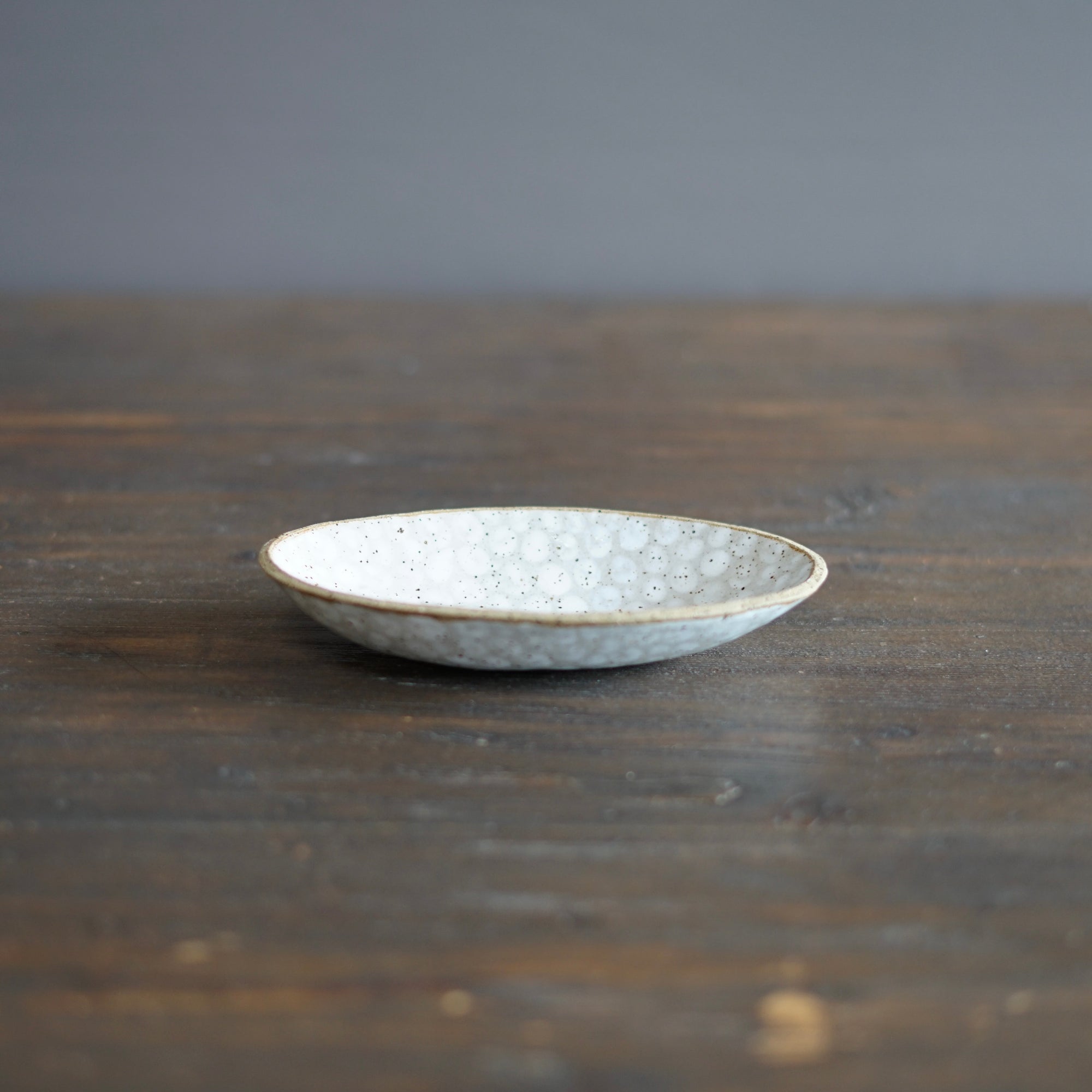 White Dots Small Oval Plate #LK830A