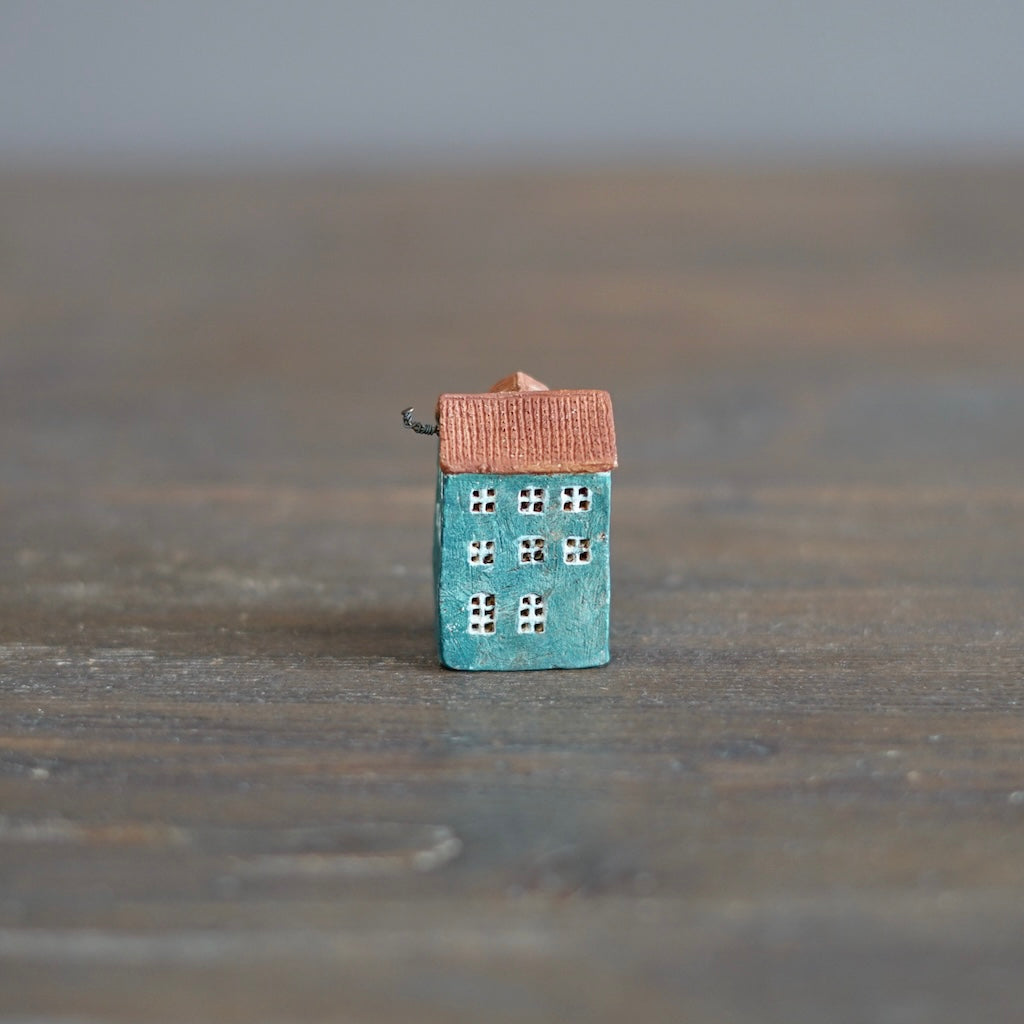 Chibi Green Townhouse #CS6