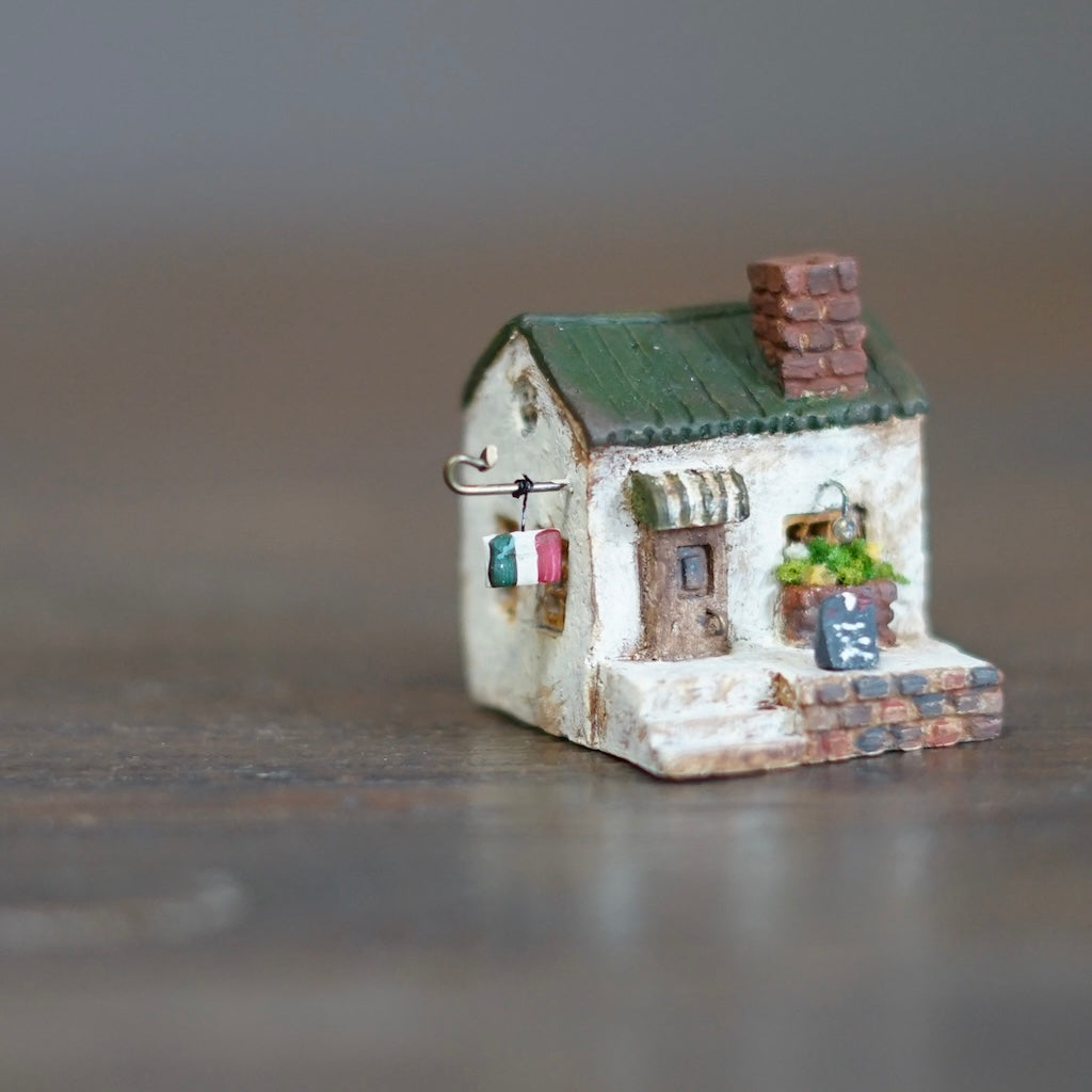 Chibi Italian Restaurant #CS10