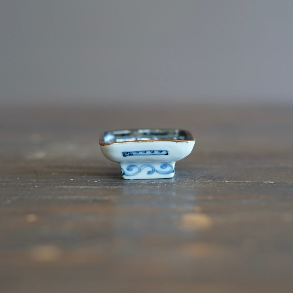 Lion Dance Tiny Plate #KY77A