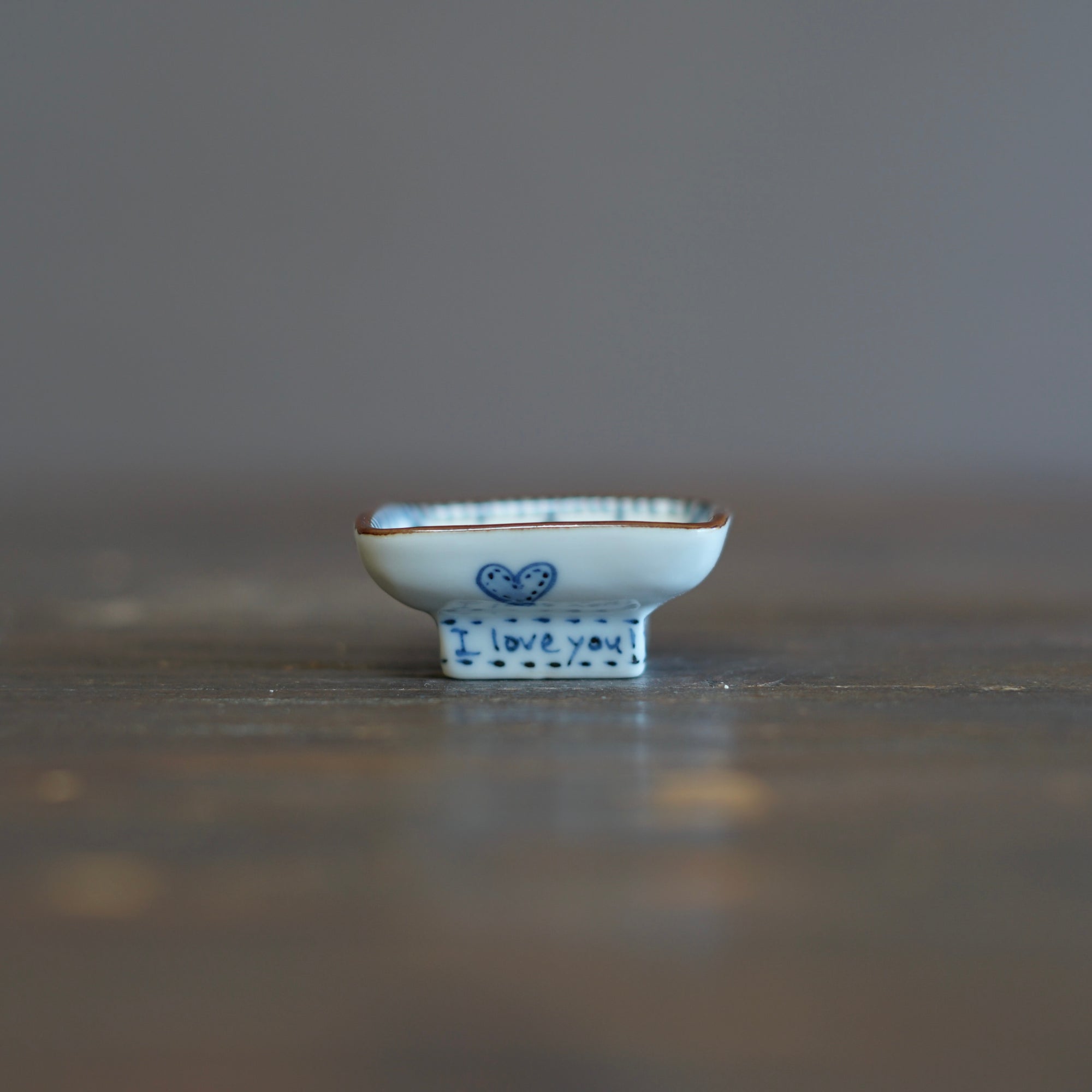 Sewing Kit Tiny Plate #KY77W