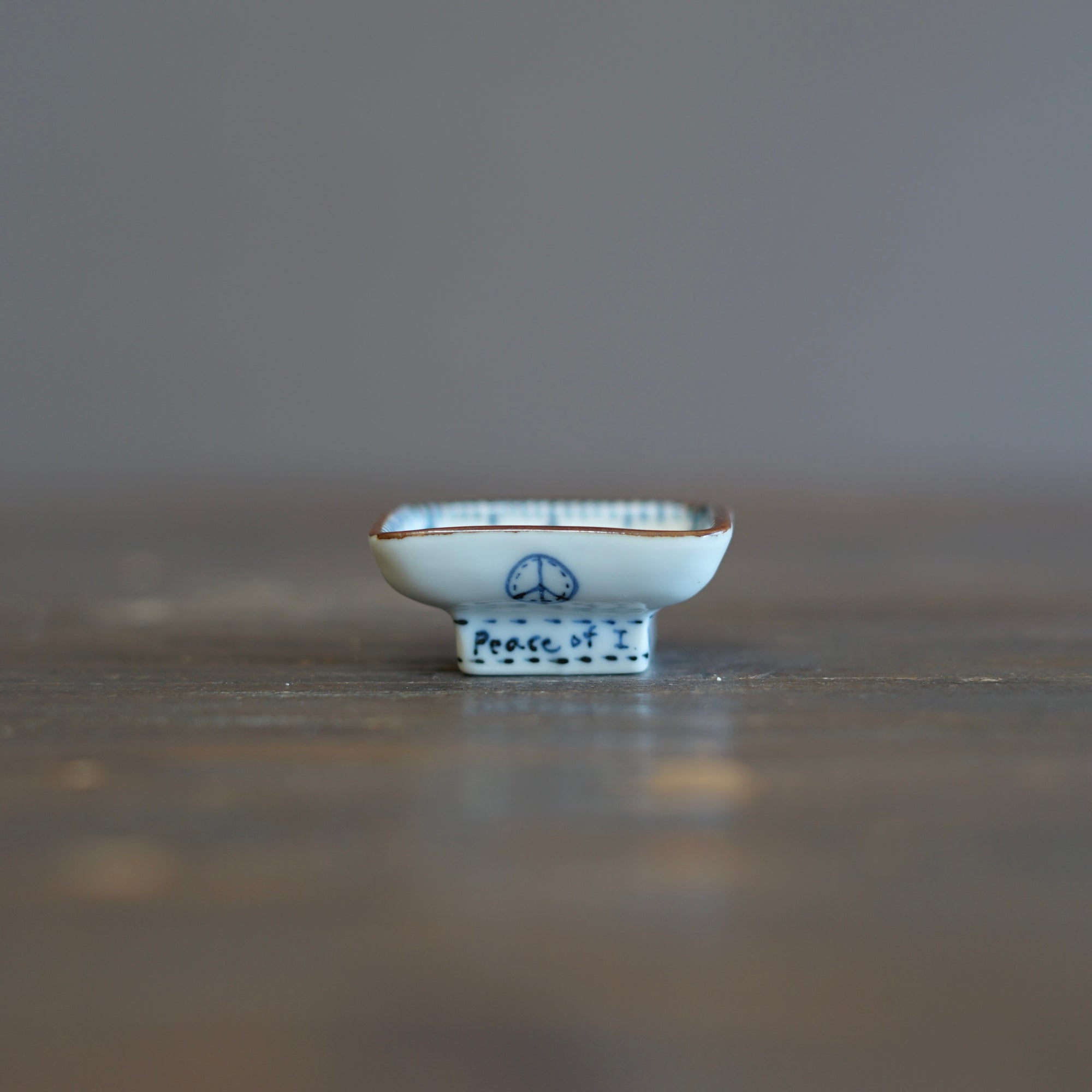 Sewing Kit Tiny Plate #KY77W