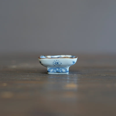 Field of Rabbits Tiny Plate #KY77X