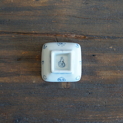 Field of Rabbits Tiny Plate #KY77X