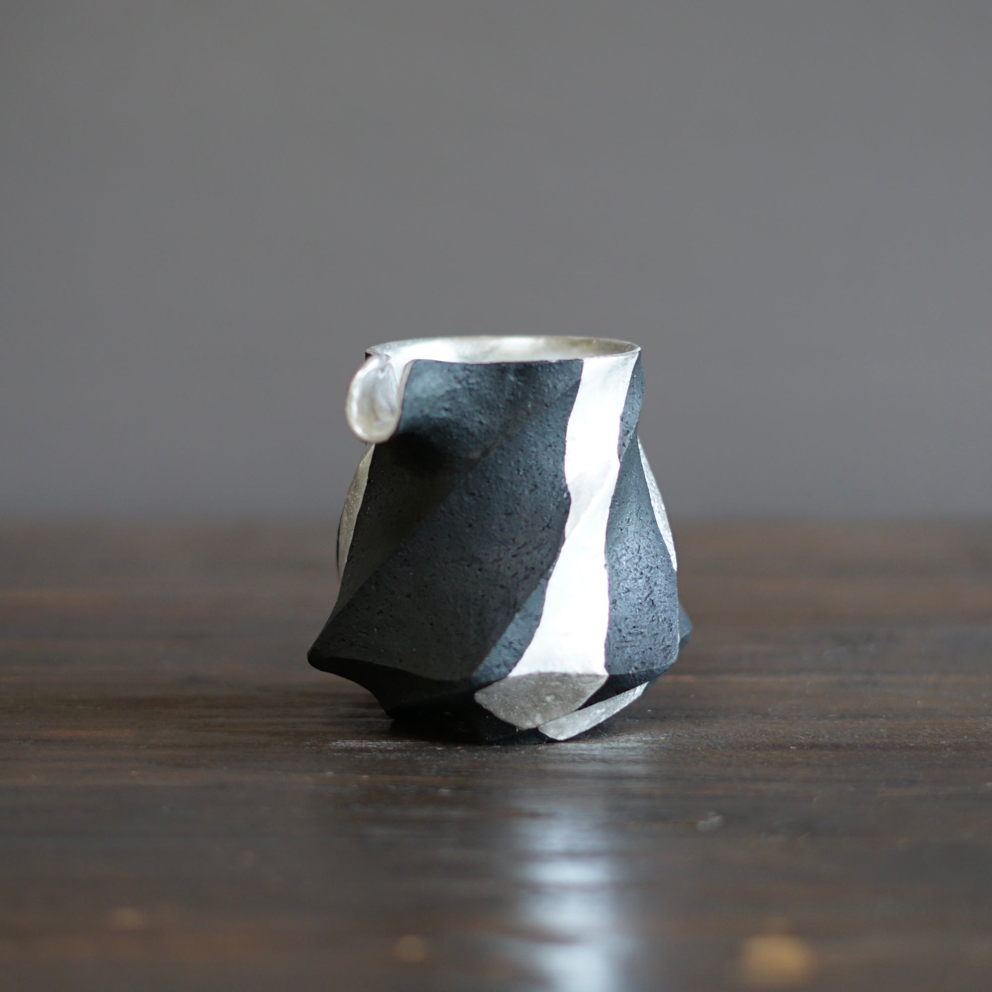 Twisted Luster KATAKUCHI Sake Server #OMT74B