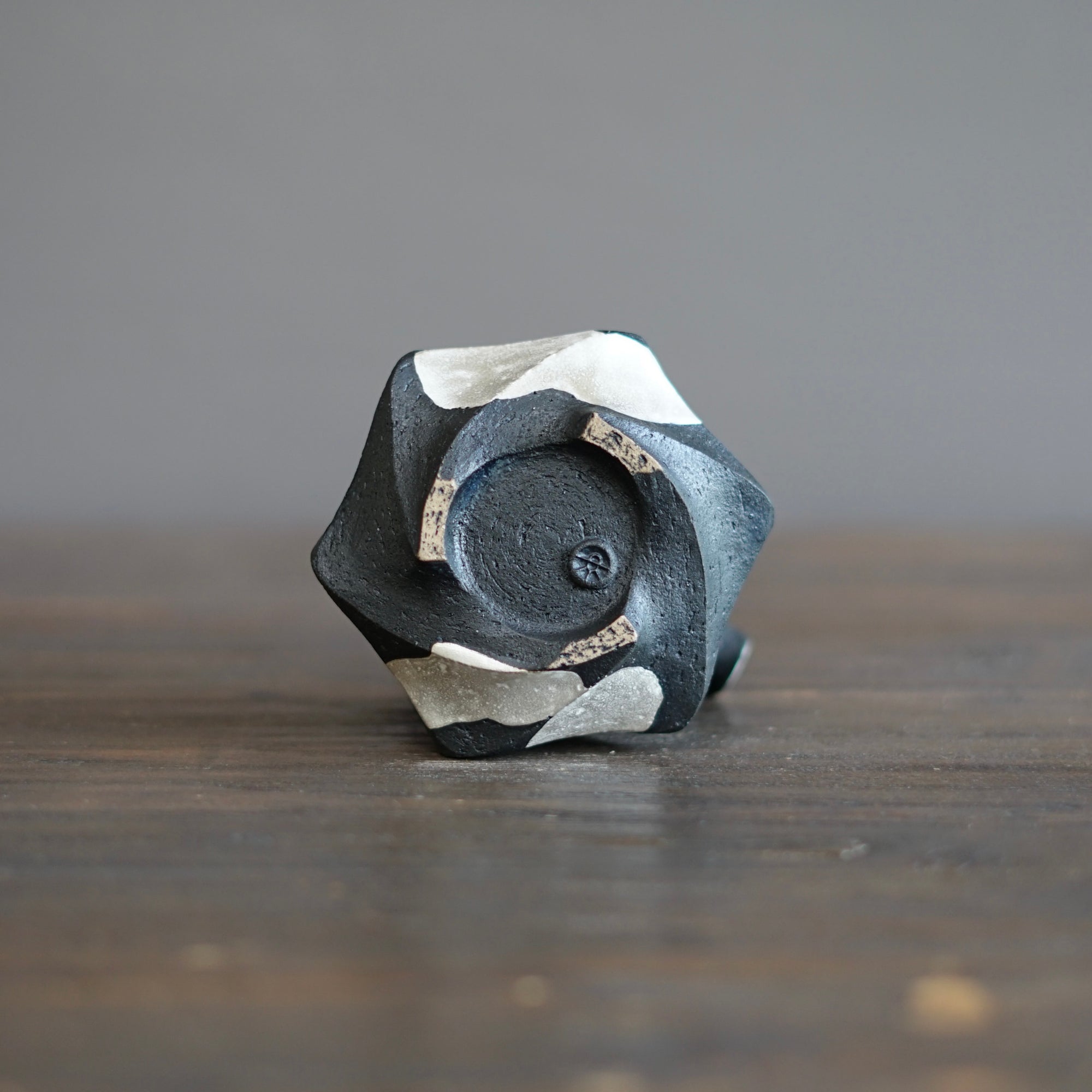 Twisted Luster KATAKUCHI Sake Server #OMT74B