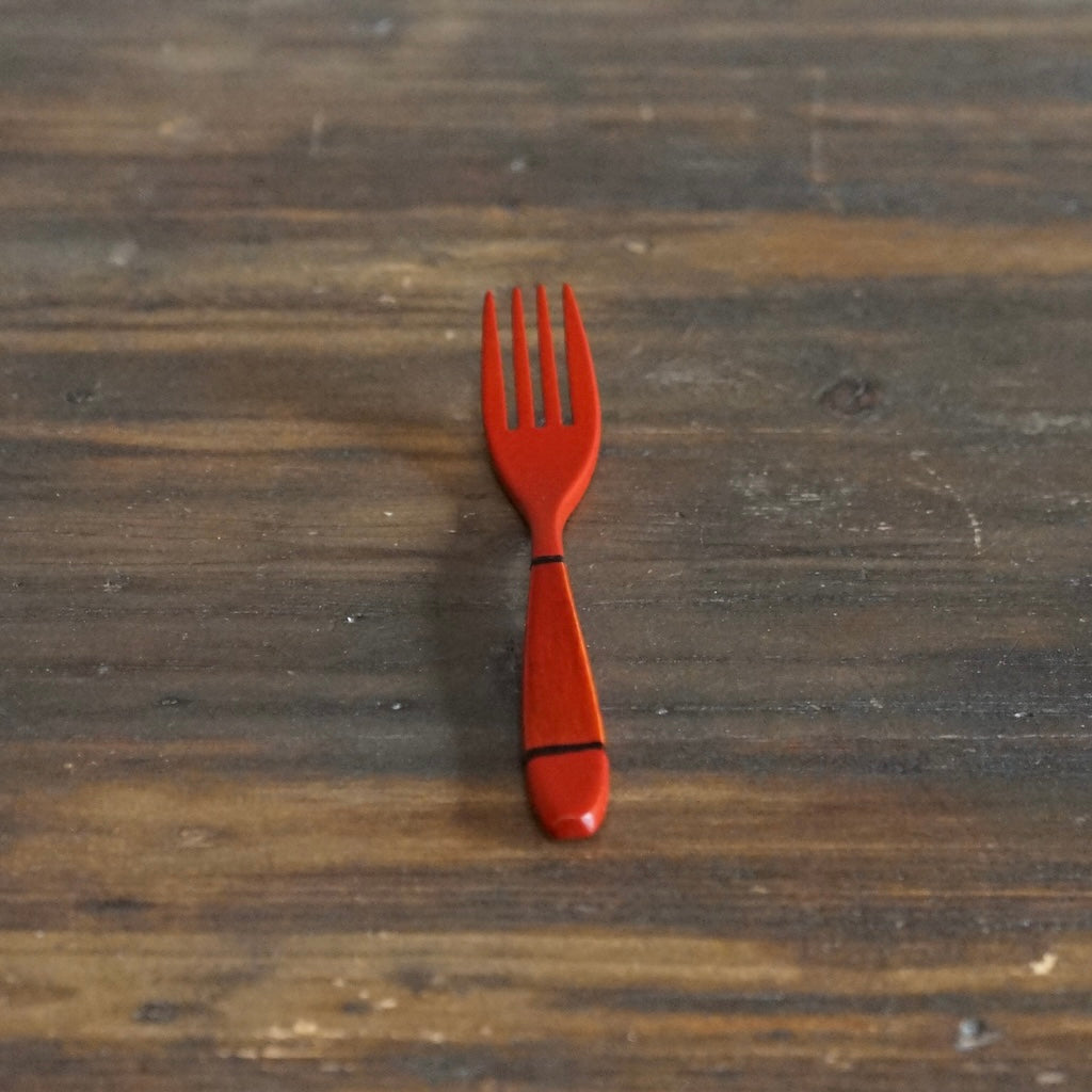 2 Tone Red Lacquer Fork #F91-7