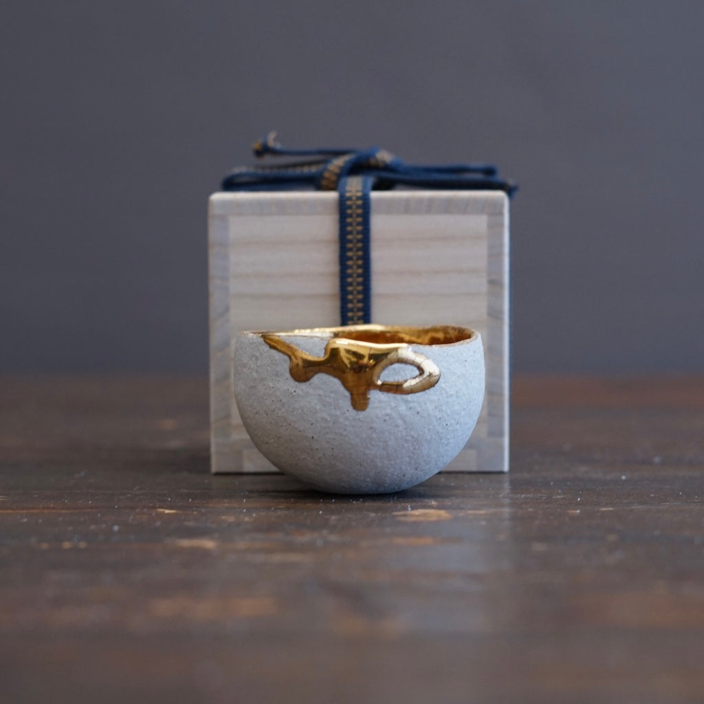 Gilded Round GUINIMI Sake Cup ##HT80