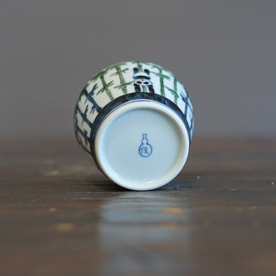 Panda Handstand #Ki74F