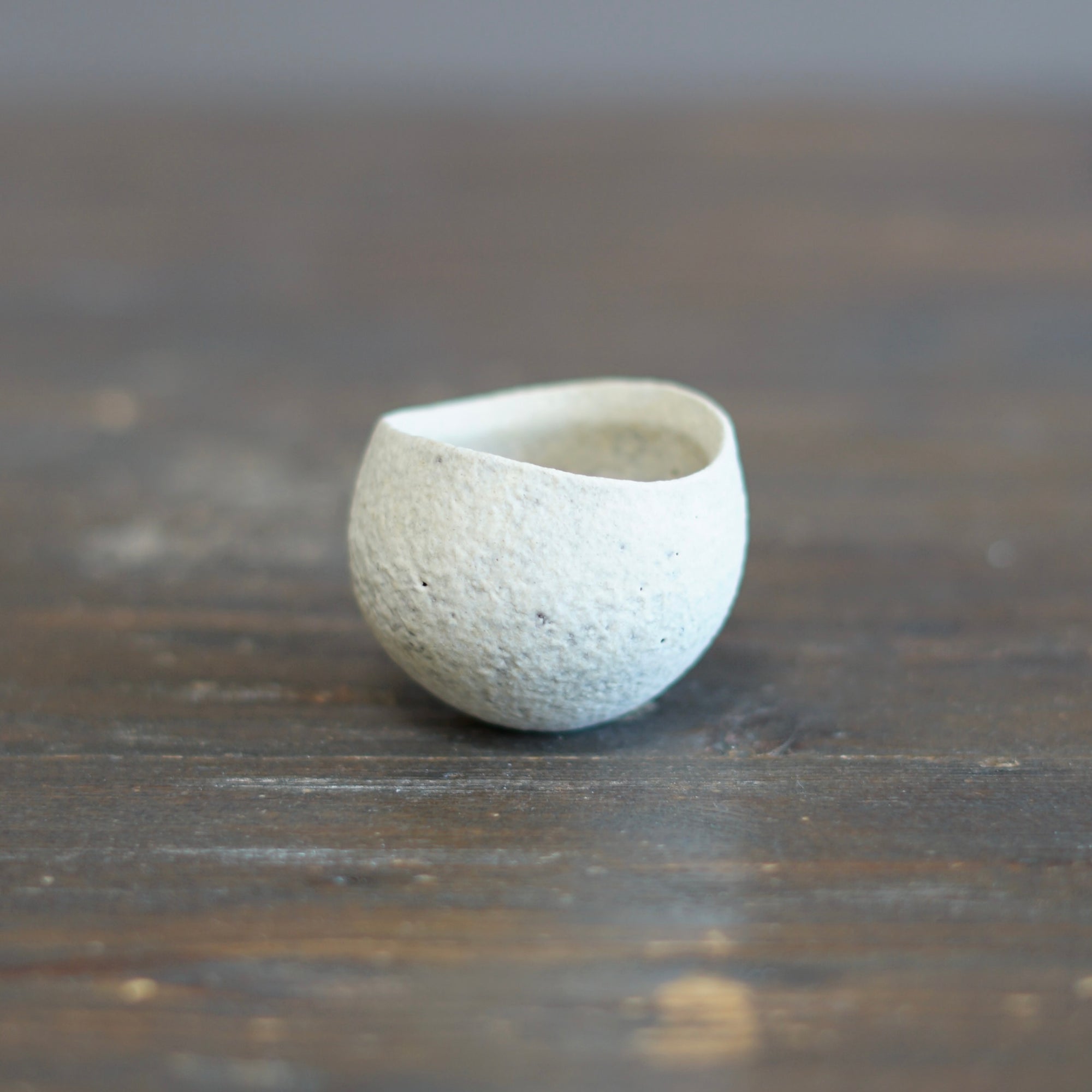 White GUINOMI Sake Cup #ZP1732