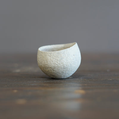White GUINOMI Sake Cup #ZP1735