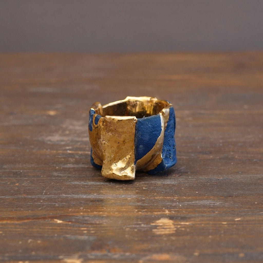 Blue / Gold Eight-Split Sake Cup #HT116