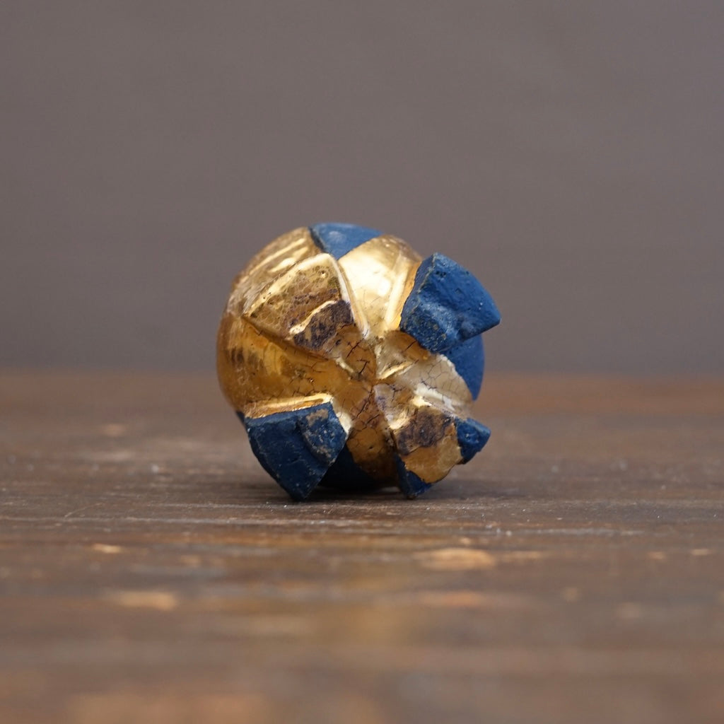 Blue / Gold Eight-Split Sake Cup #HT116