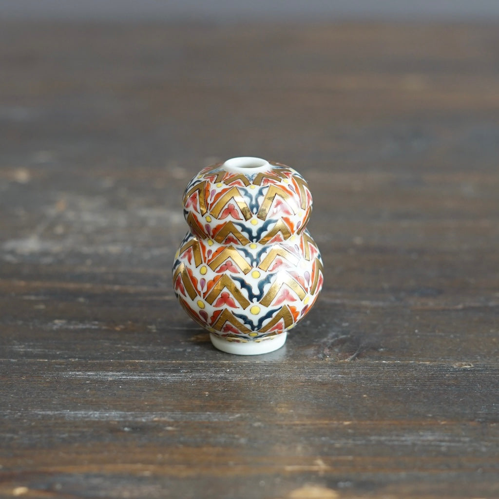 Hand Painted Geometry mini pot #SR01