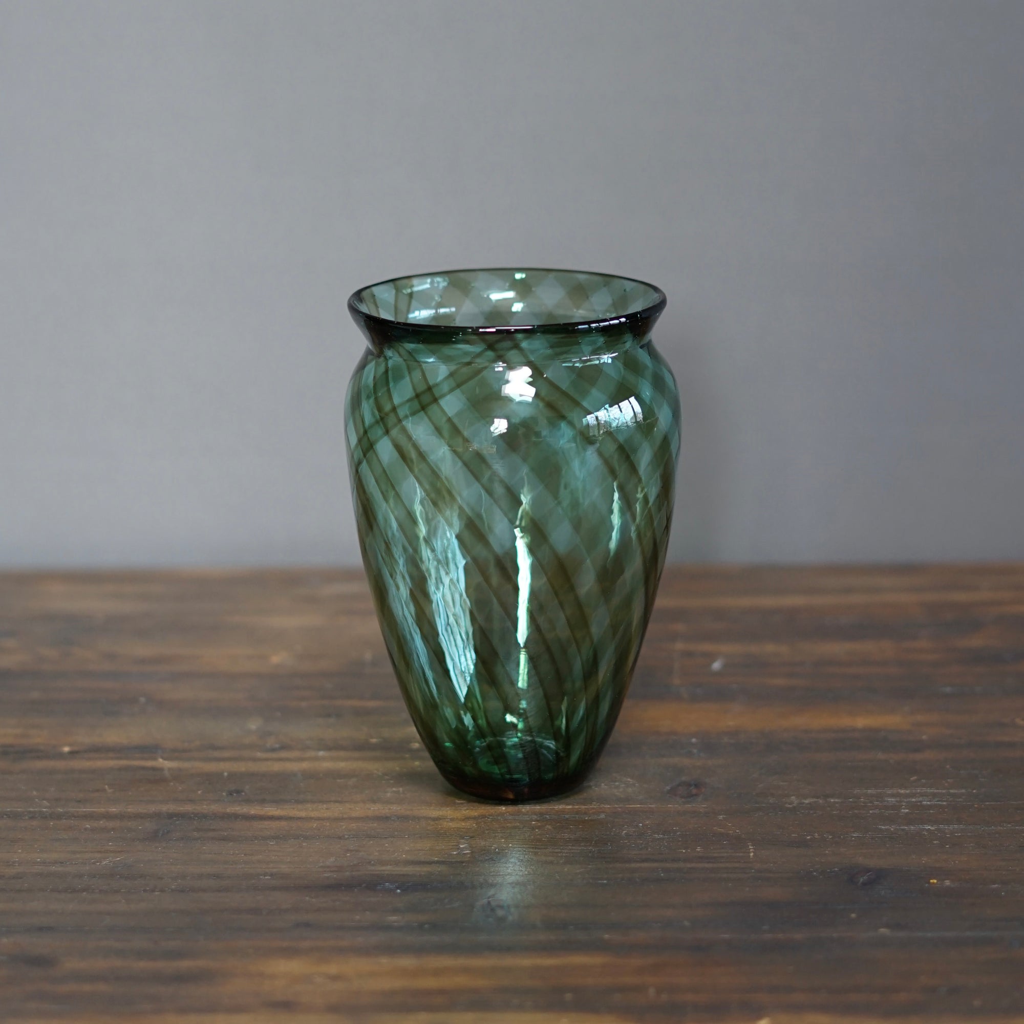 Reticello Flower Vase #U18