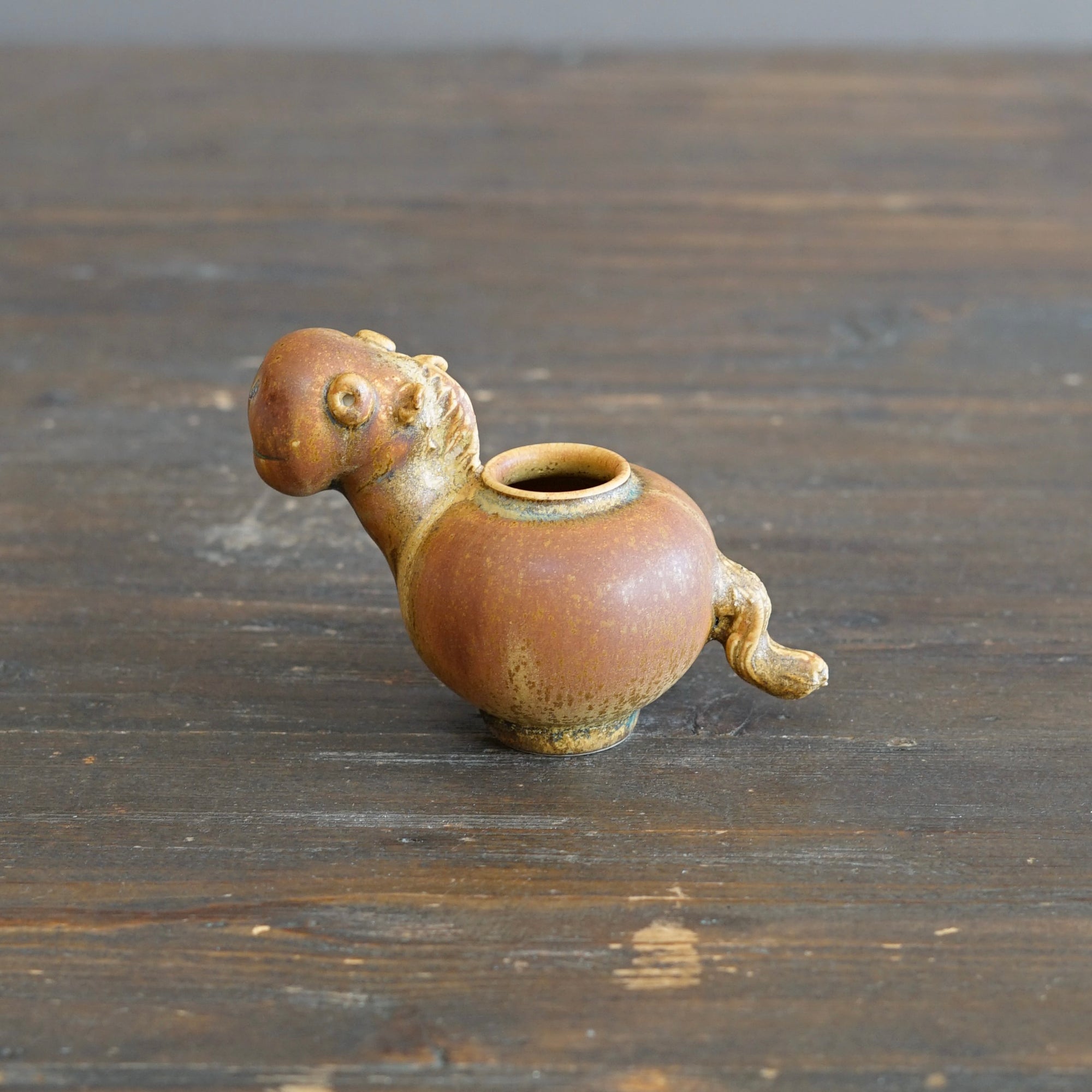 Horse Figurine Pot #UMA9