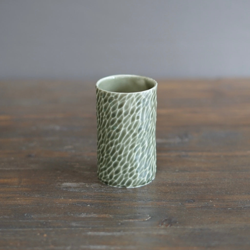 Carved Olive Cup #LK835G
