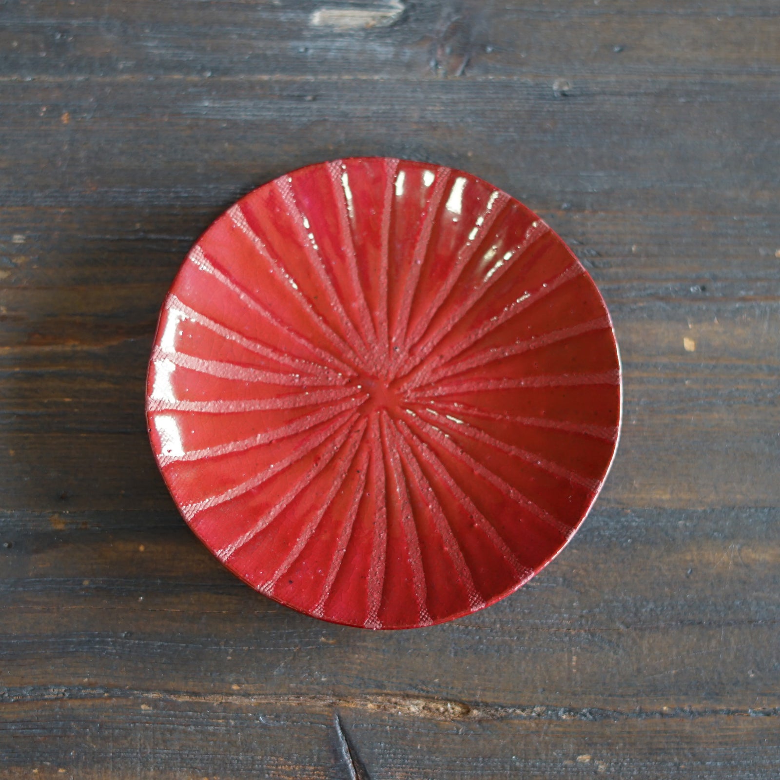 Small Red Plate #HT493B